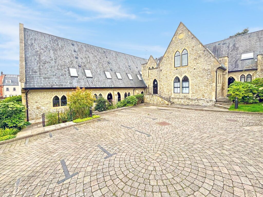 Conway Mews, Brompton, Gillingham