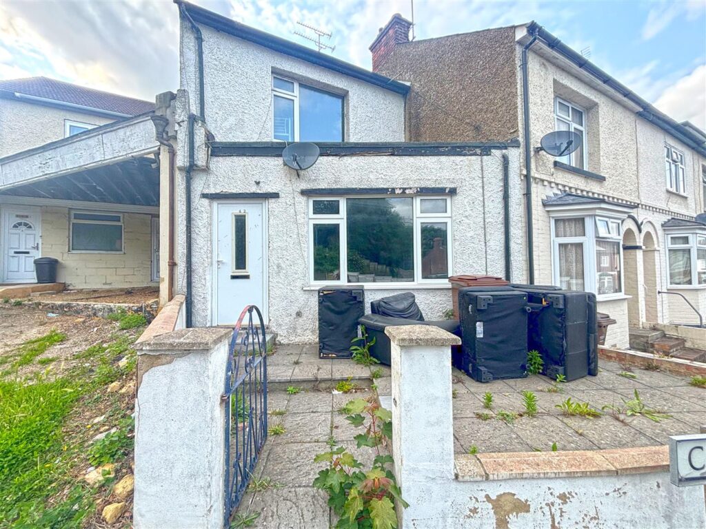 Corporation Road, Gillingham